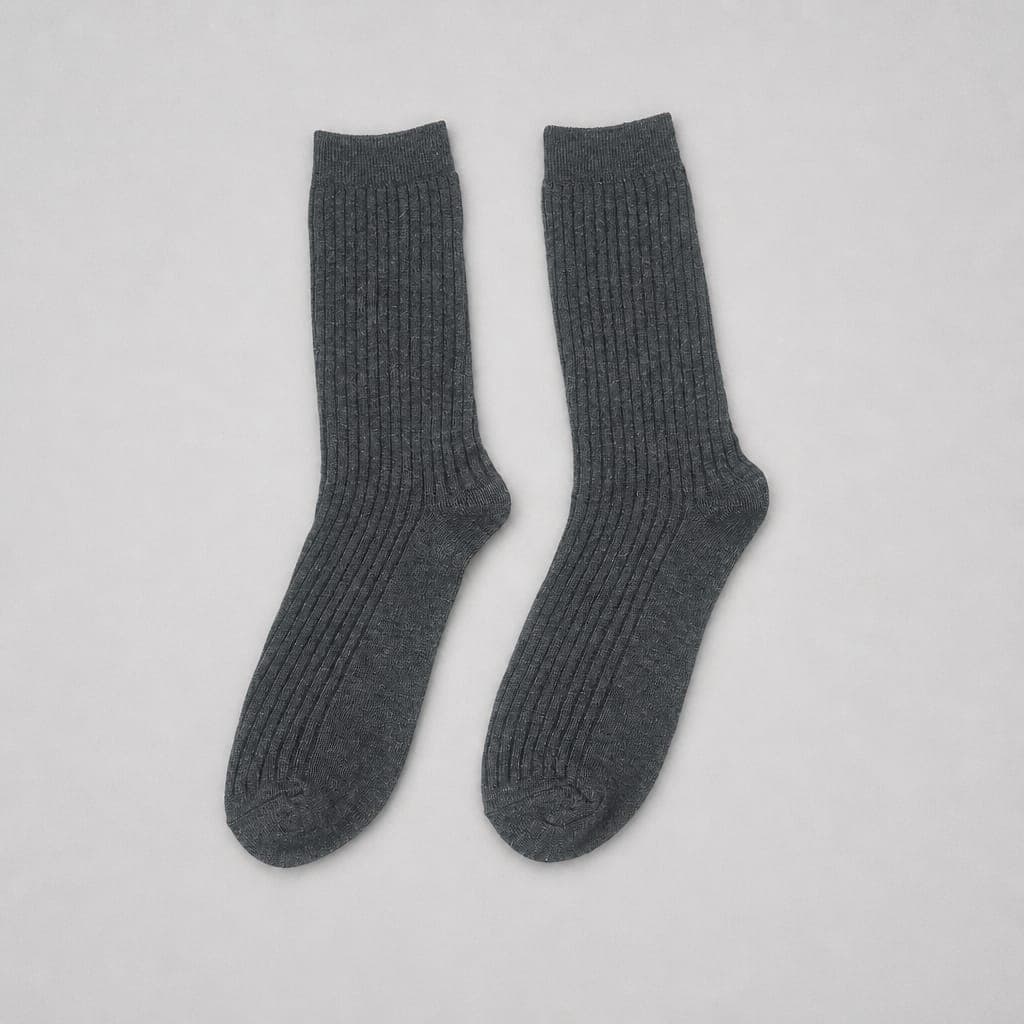 Men’s Classic Ribbed Crew Socks – Charcoal Grey