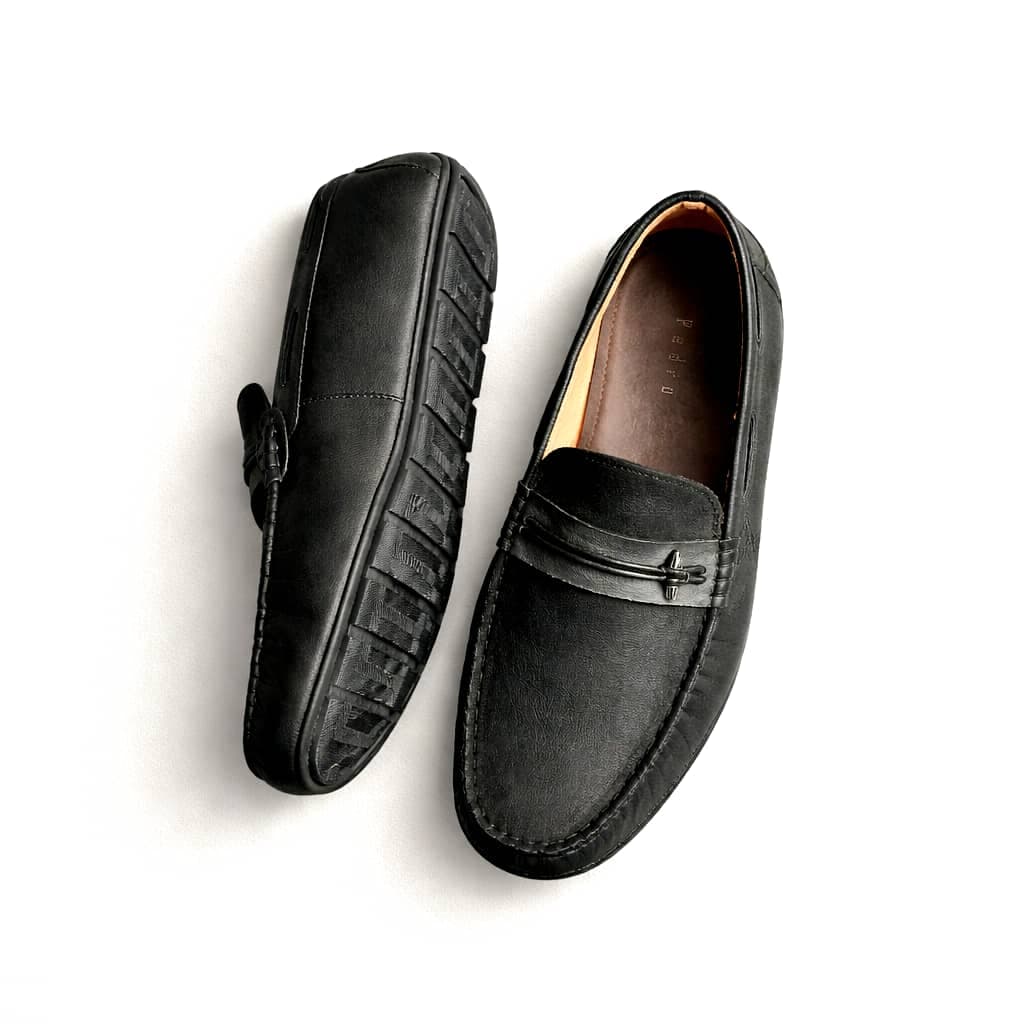 Men’s Elegant Slip-On Leather Loafers – Black