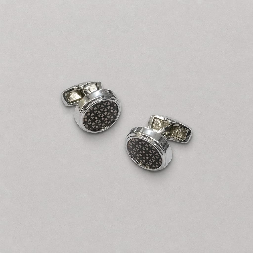 Men’s Silver-Tone Round Geometric Cufflinks – Silver / Black Accent