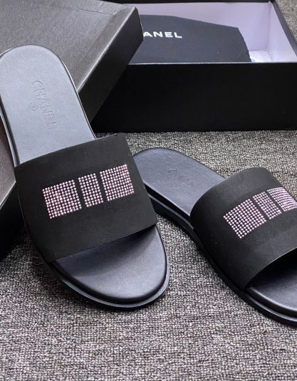 Men's Leather Studded Slippers